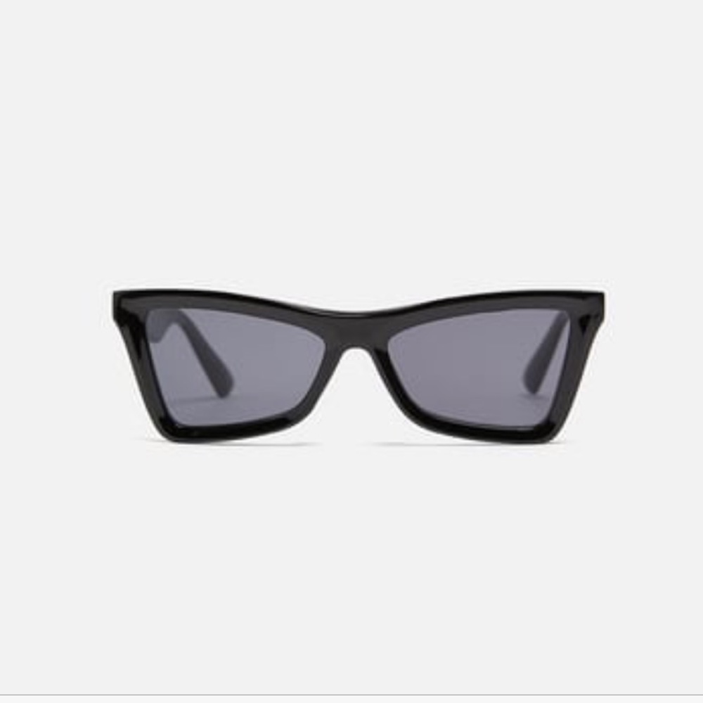 Square sunglasses never worn